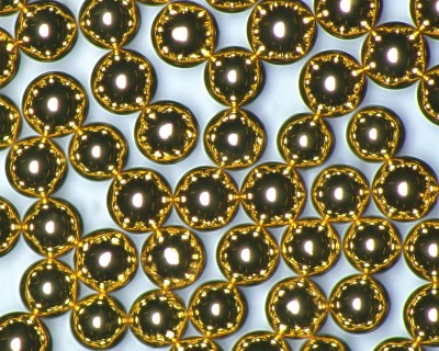 Metal-plated Micropear&trade;