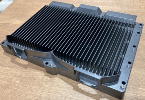 放熱・電磁波シールド成形品 イメージ1